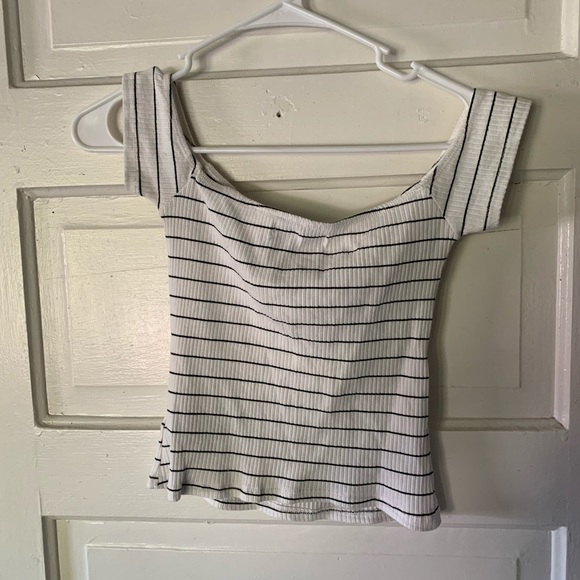 Off shoulder top - Picture 2 of 2